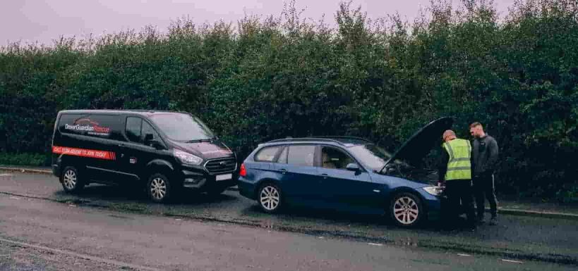 A Driver Guardian Member receiving Breakdown Assitance